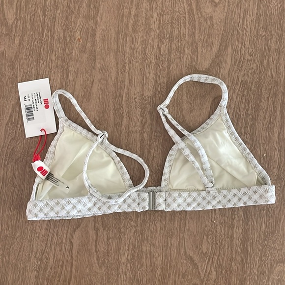 NWT solid & striped - Picture 2 of 5